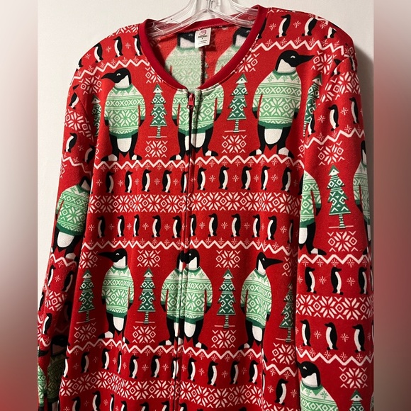 Men’s One piece Penguin Pajamas 100% Polyester Size Small - Picture 3 of 7